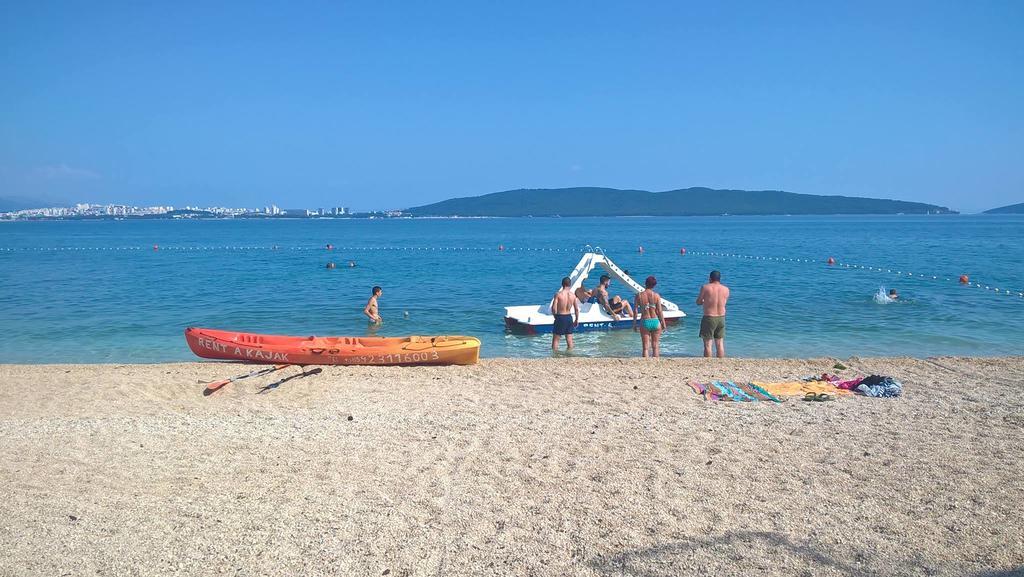 Apartments Pavlinovic Kaštela Eksteriør billede